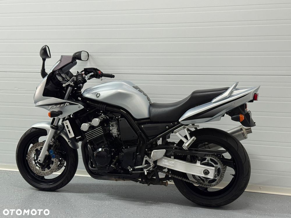 Yamaha FZ6 - 14