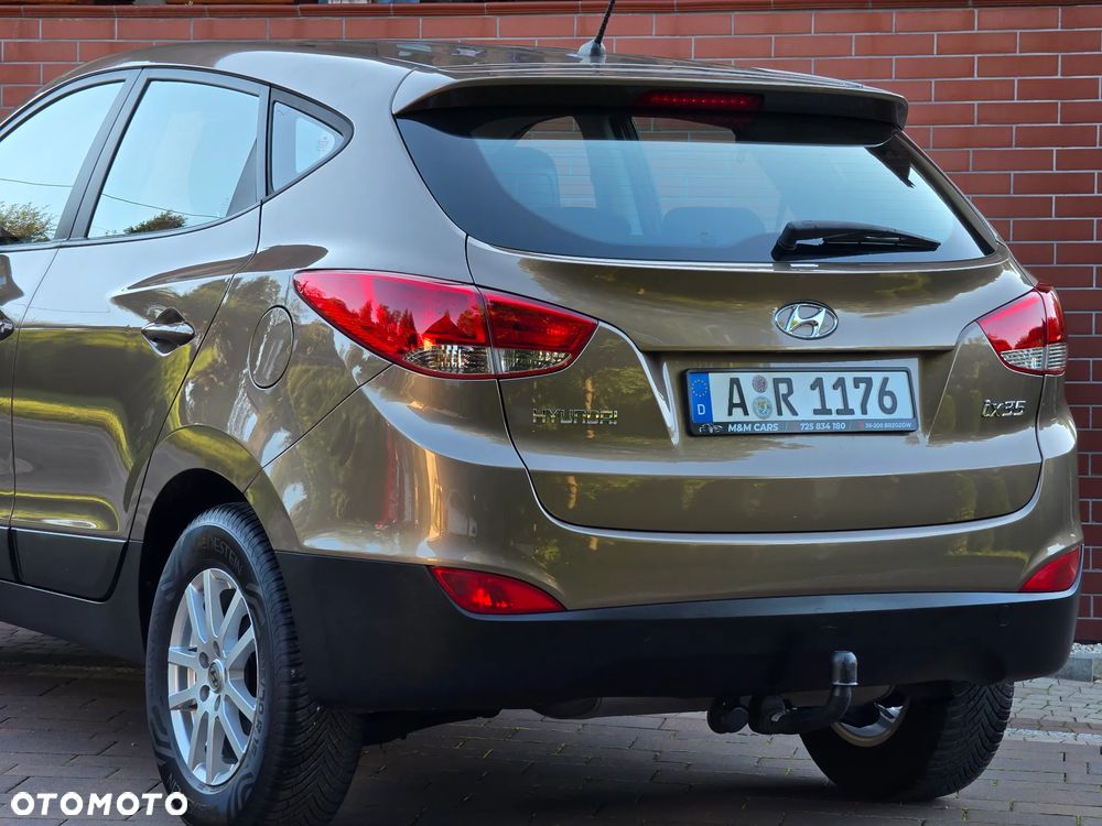 Hyundai ix35 1.6 2WD Fifa World Cup Edition - 24