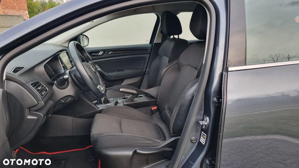 Renault Megane ENERGY TCe 130 INTENS - 9