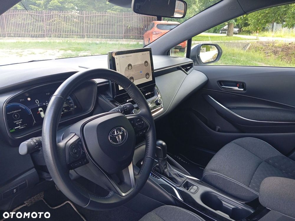 Toyota Corolla 1.8 Hybrid Comfort - 10