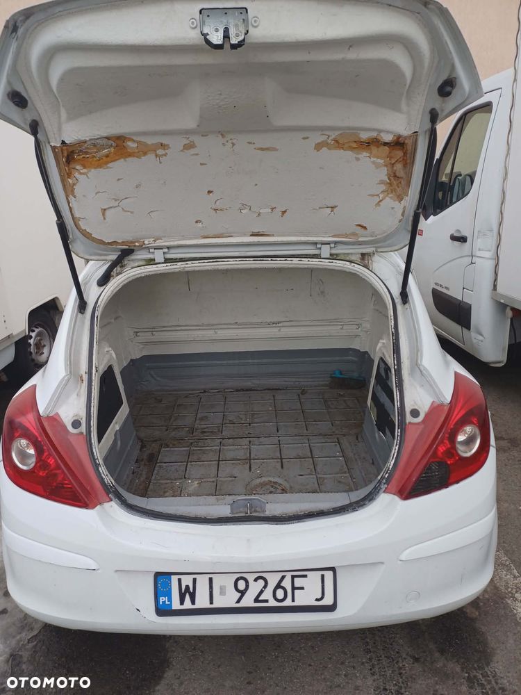 Opel Corsa - 3