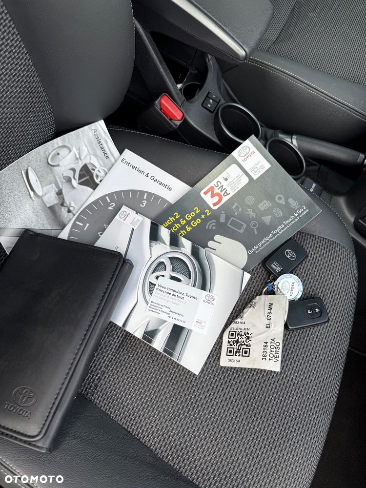 Toyota Verso 1.8 Prestige MS EU6 - 37
