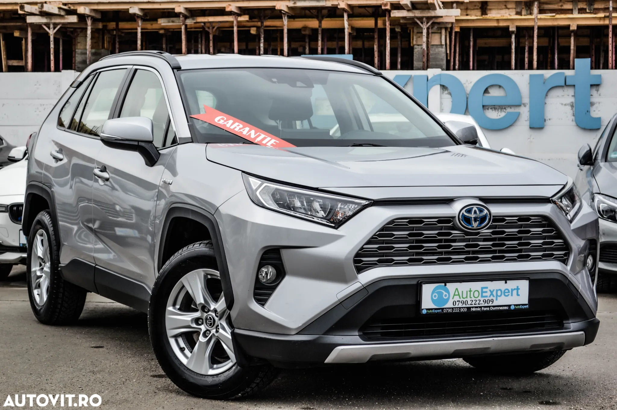 Toyota RAV4 2.5 4x4 Hybrid Comfort - 2