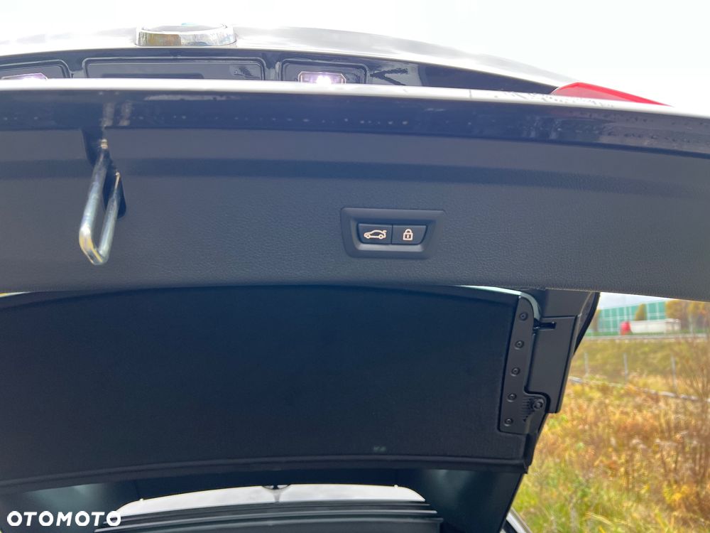 BMW 3GT 318d Advantage - 11