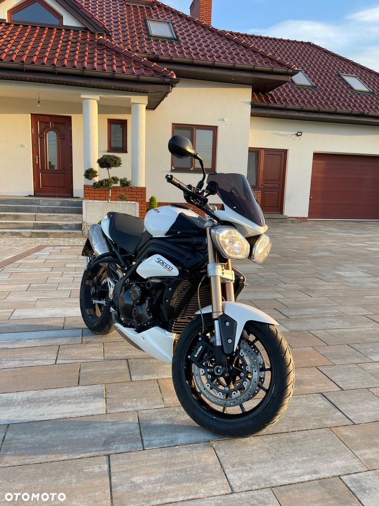 Triumph Speed Triple - 3