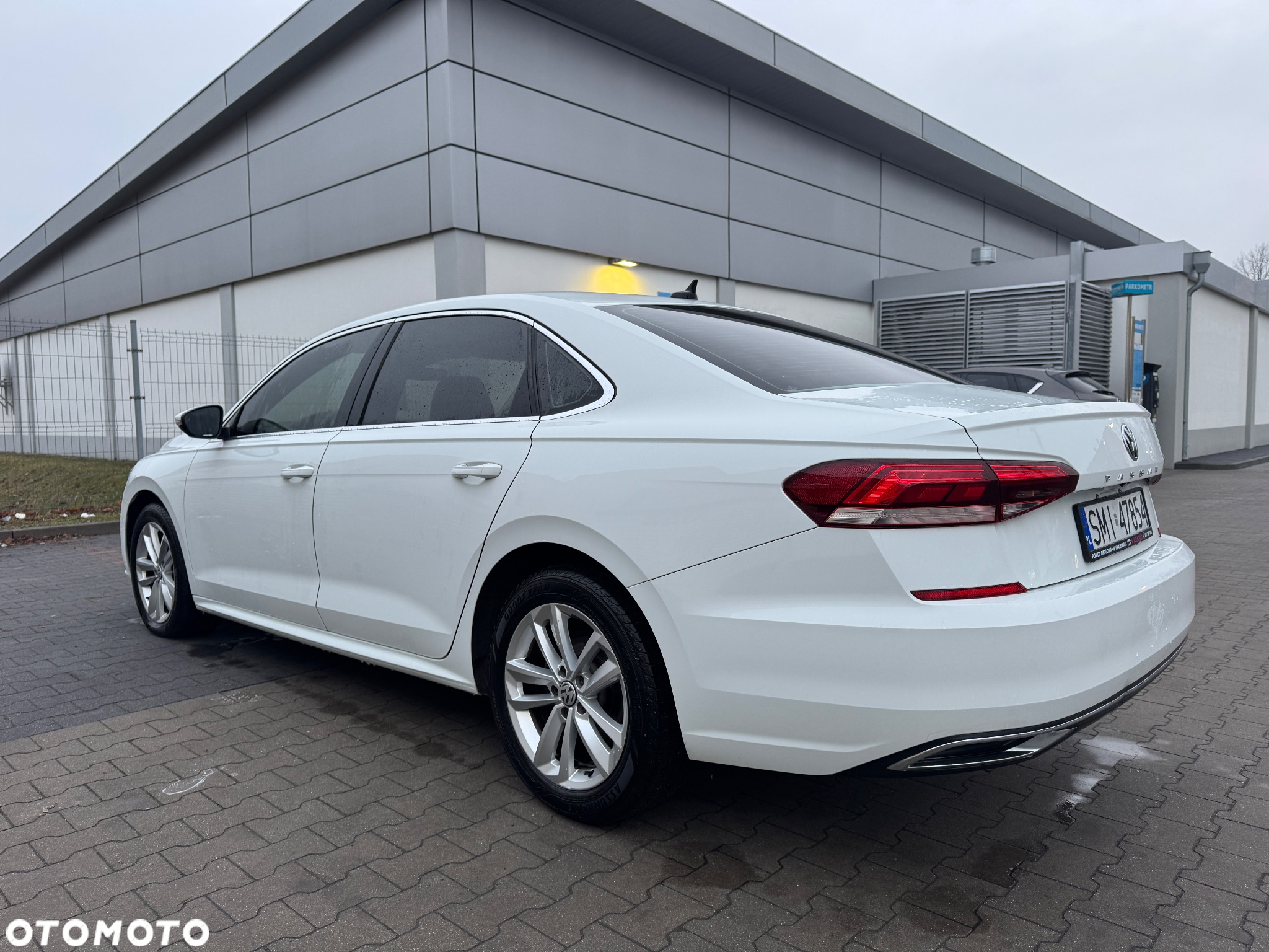 Volkswagen Passat 2.0 TSI Elegance DSG - 4