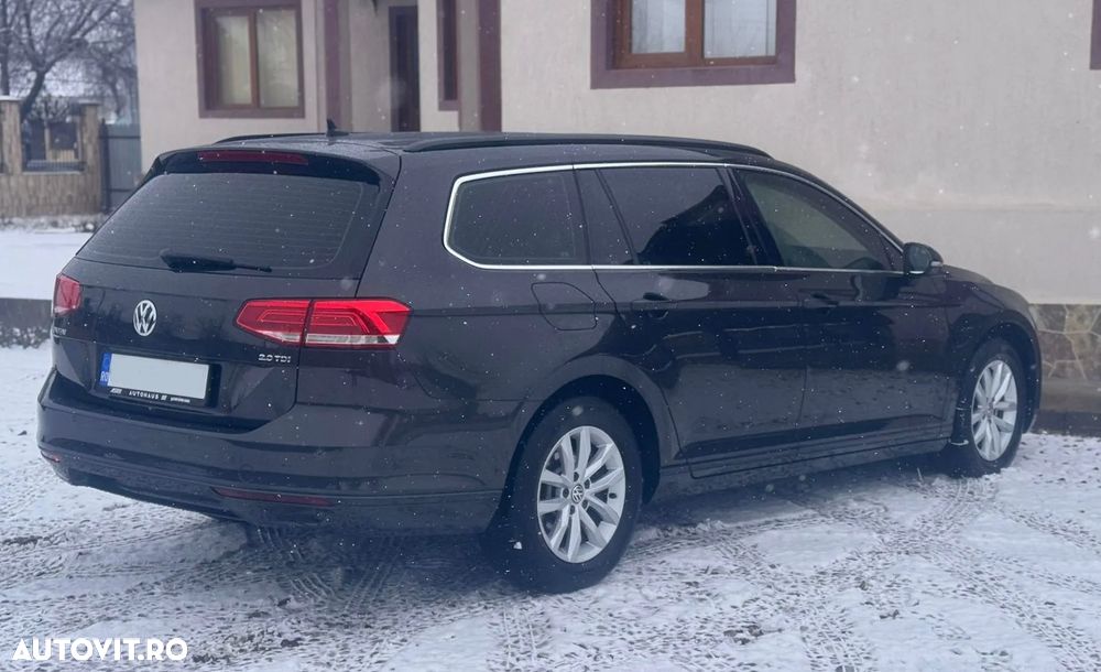 Volkswagen Passat 2.0 TDI DSG Comfortline - 4