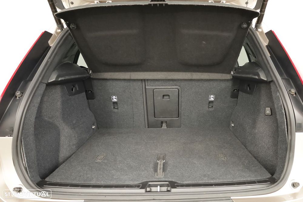 Volvo XC 40 1.5 T2 Core Auto - 22