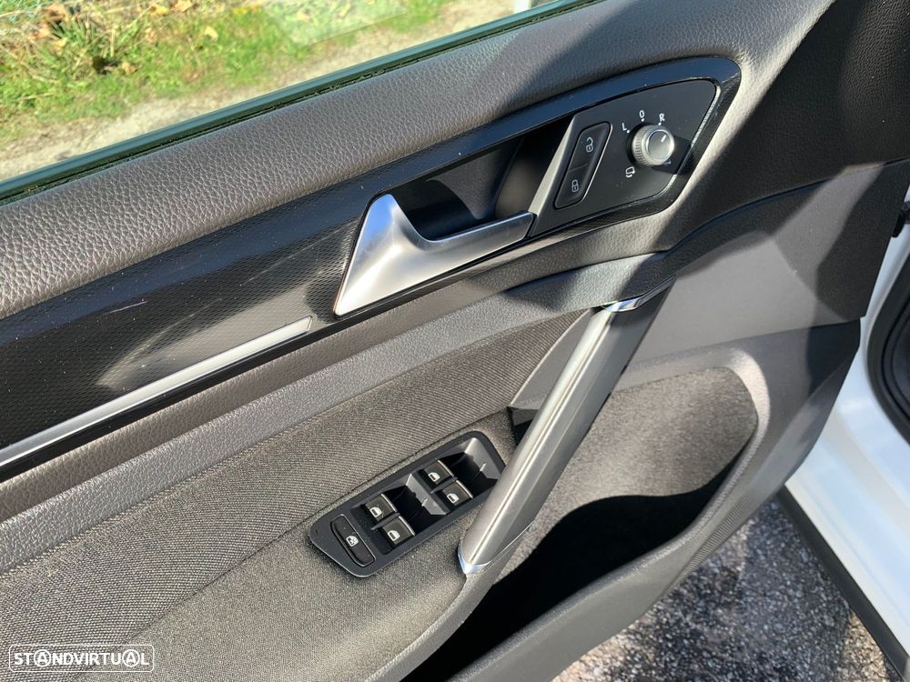 VW Golf 2.0 TSi GTi - 42