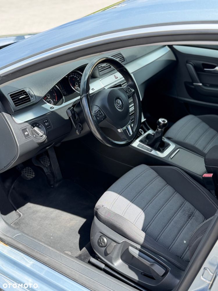 Volkswagen Passat 1.8 TSI Individual - 5