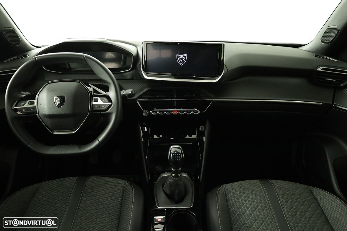 Peugeot 2008 1.2 PureTech Allure - 8