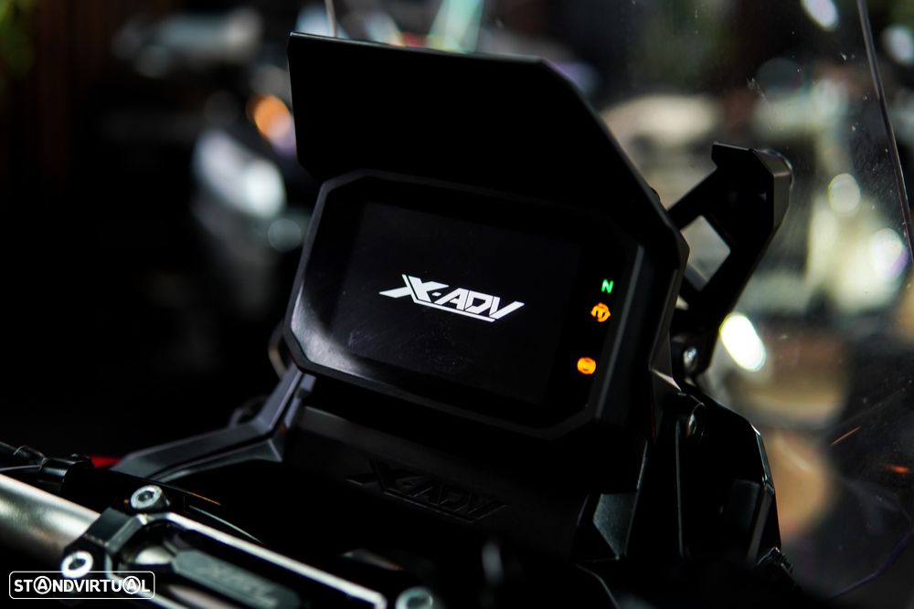 Honda X-ADV 750 - 48