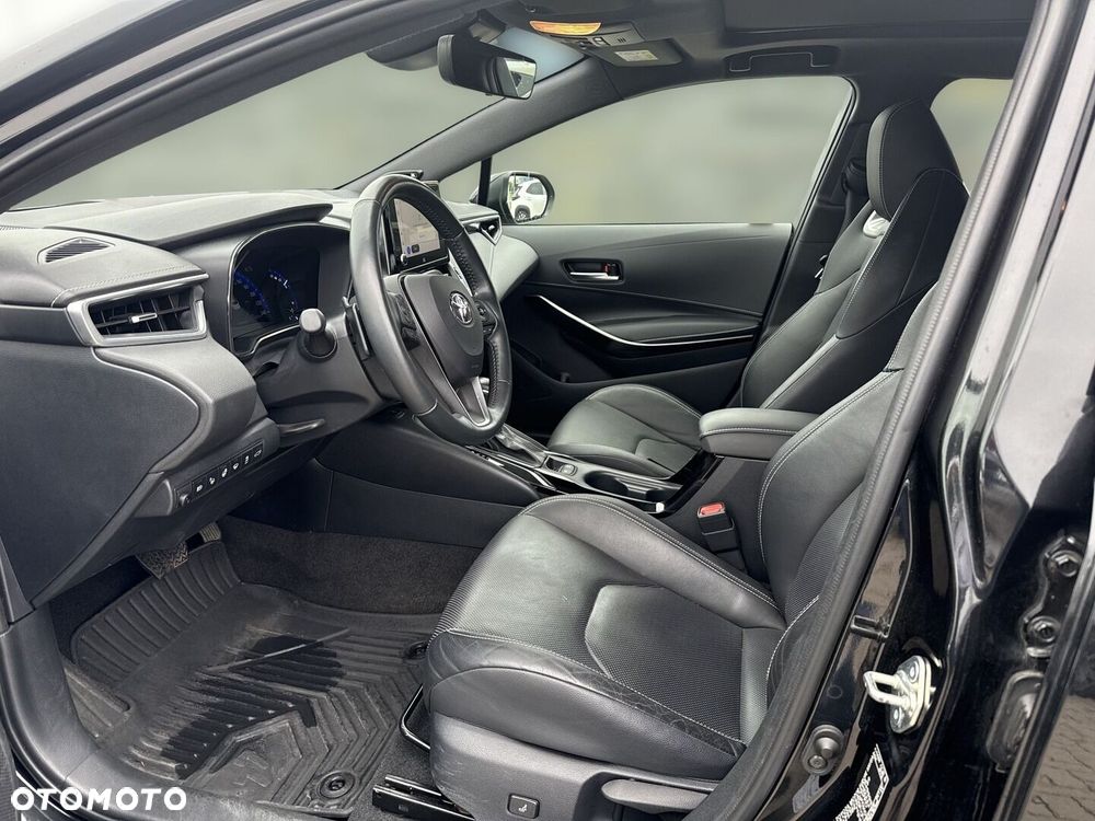 Toyota Corolla - 9