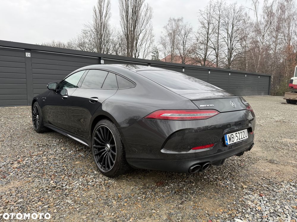 Mercedes-Benz AMG GT - 5
