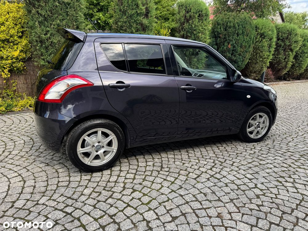 Suzuki Swift - 10