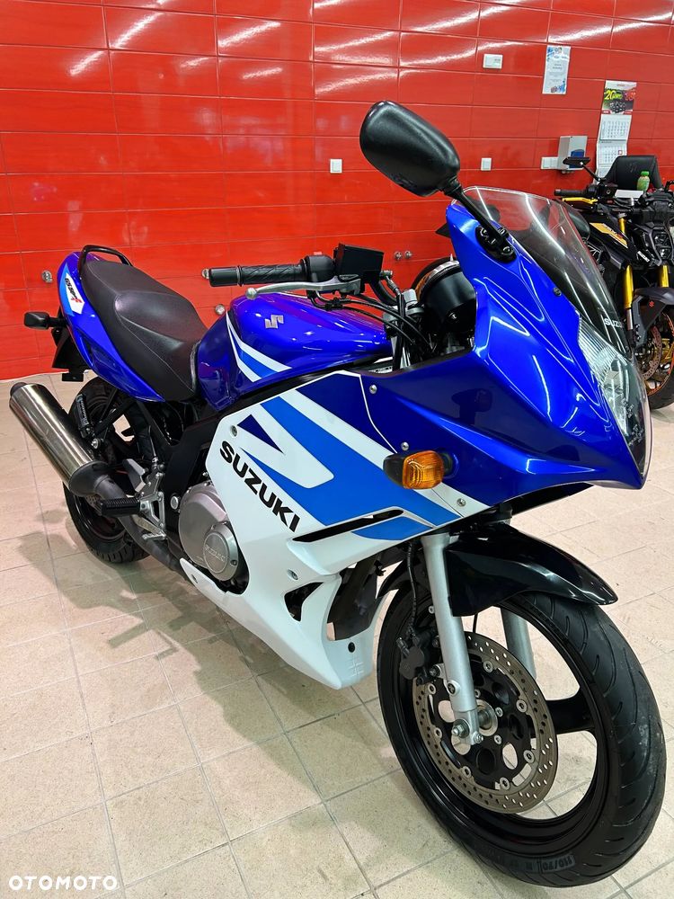 Suzuki GS - 15