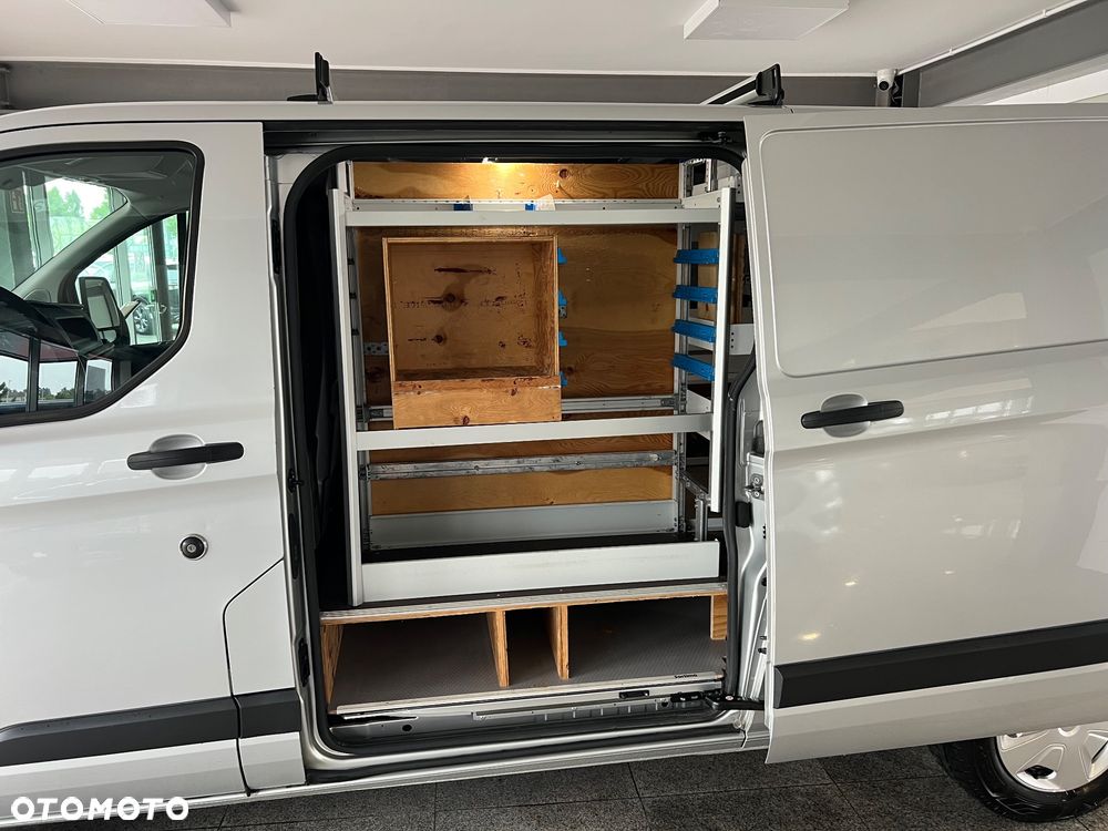 Ford Transit Custom - 10