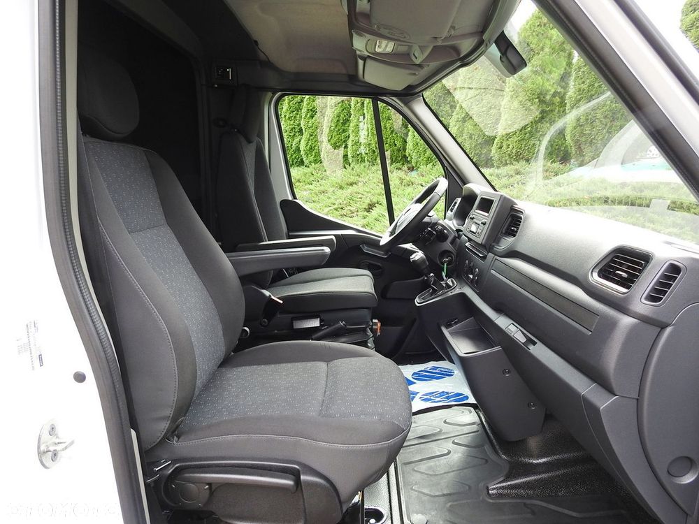 Opel MOVANO PLANDEKA 10 PALET WEBASTO TEMPOMAT KLIMATYZACJA LEDY PNEUMATYKA  165KM - 34