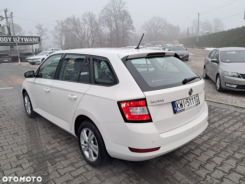 Skoda Fabia 1.0 TSI Ambition - 4