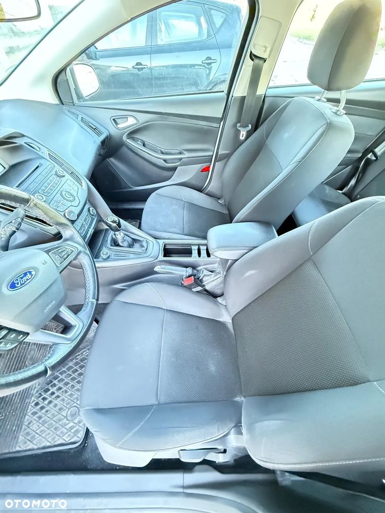 Ford Focus 1.5 TDCi Trend - 5