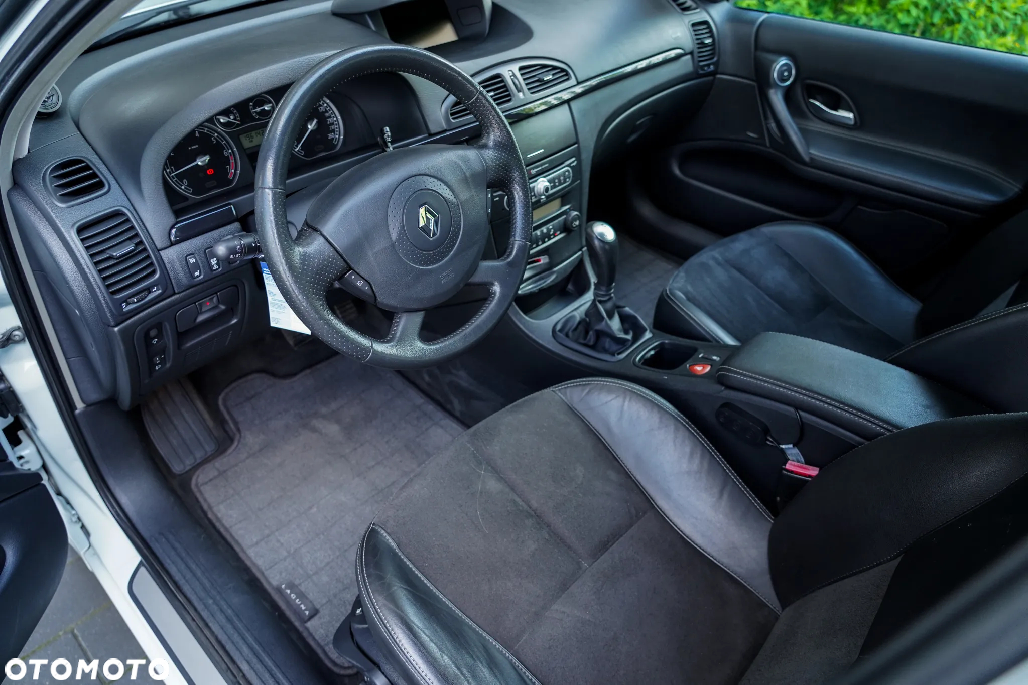 Renault Laguna Grandtour 2.0 TCe 170 GT - 17