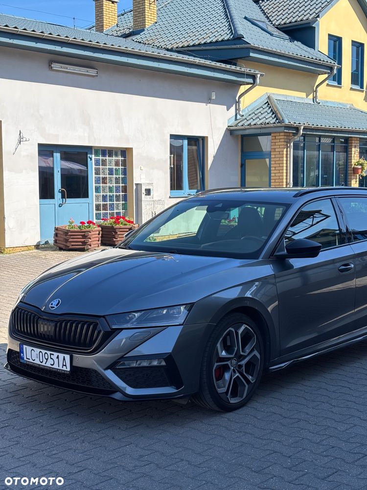 Skoda Octavia 2.0 TSI RS DSG - 2