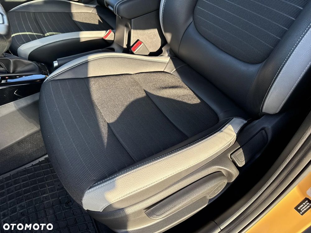 Kia Stonic 1.0 T-GDI L Business Line DCT - 12