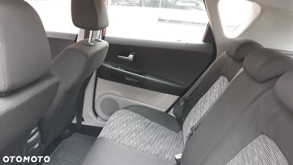 Kia Ceed 1.4 Comfort - 20