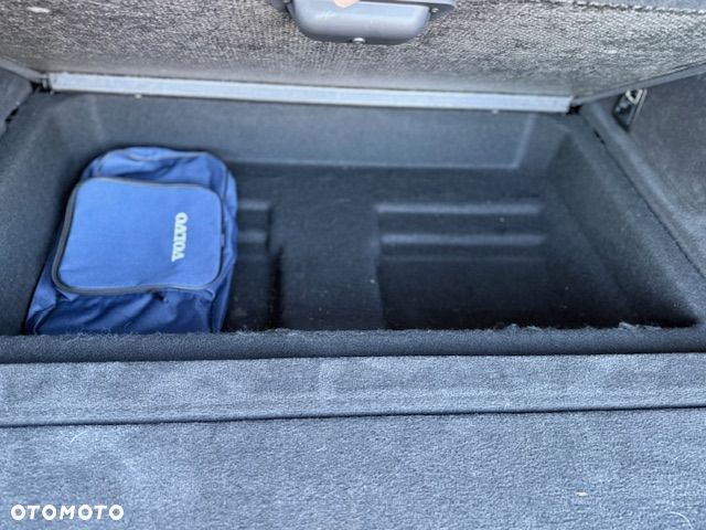 Volvo XC 90 B5 D AWD Inscription - 25