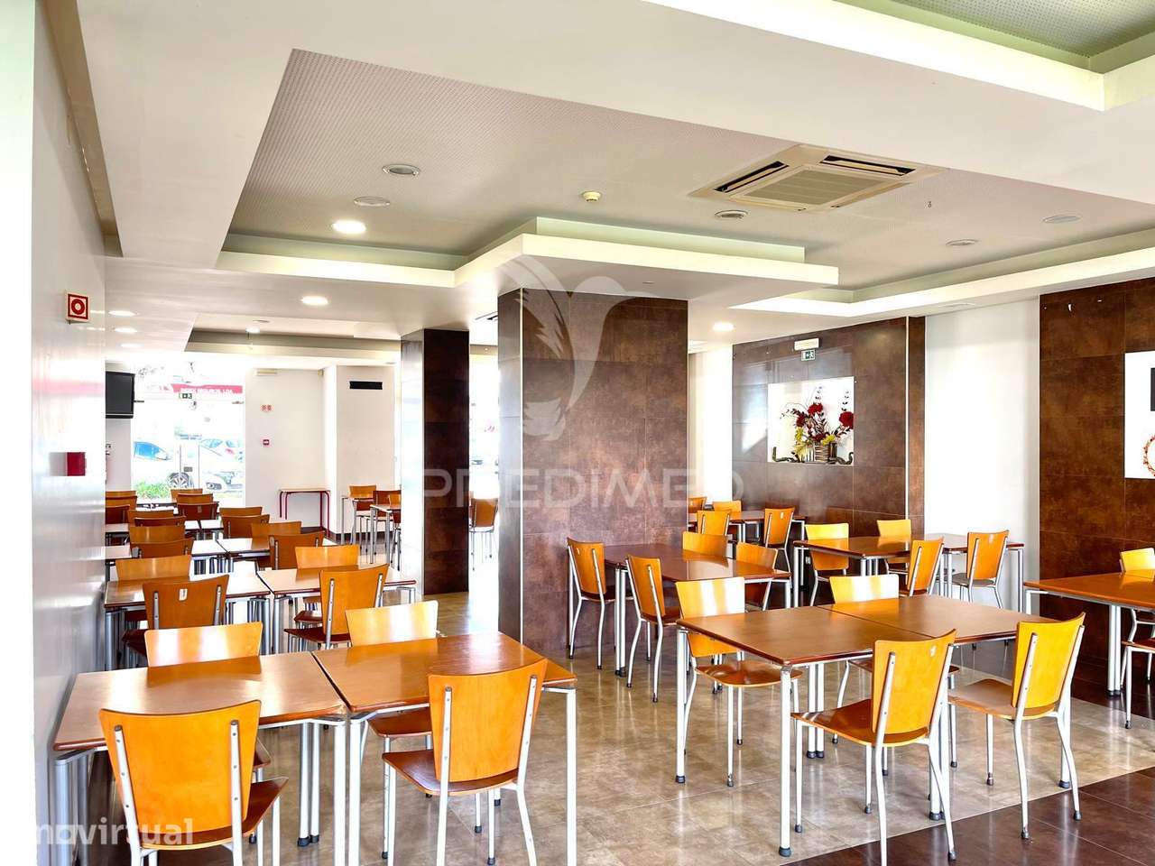 Espaço comercial / Restaurante - 330 m2 em Sines - Grande imagem: 3/31