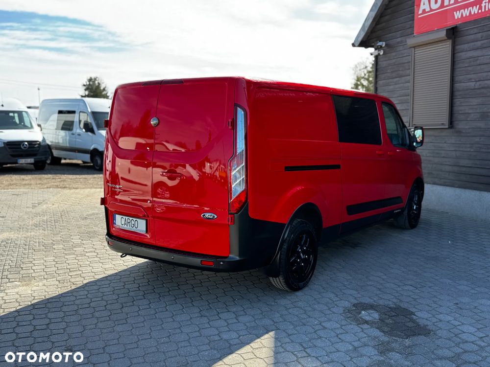 Ford CUSTOM - 6