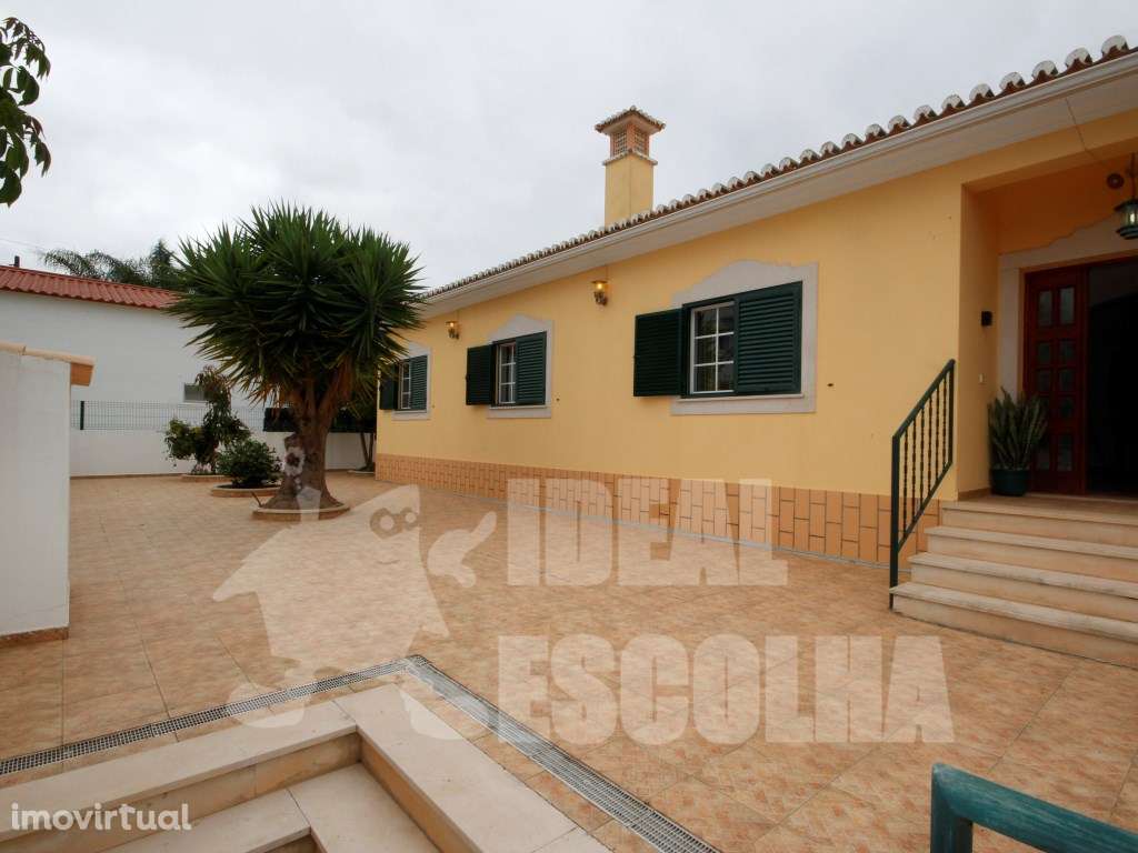 MORADIA V4 ALVOR 1200 000€.. - Grande imagem: 5/55