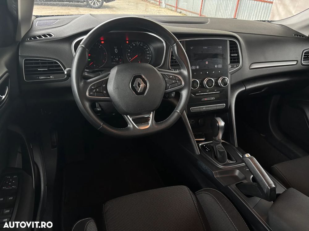 Renault Megane BLUE dCi 115 EDC EQUILIBRE - 29