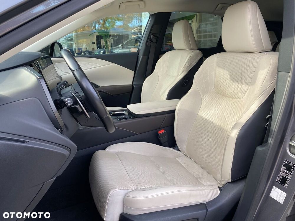 Lexus RX - 7