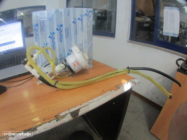 Boia Combustivel 7162394 BMW E90 LCI 2009 325I 24V 220CV 4P BEGE Gasolina - 1