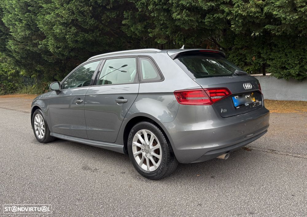 Audi A3 Sportback 1.6 TDI Sport - 2