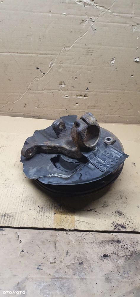 Zwrotnica piasta lewy przód przednia lewa BMW E46 - 5