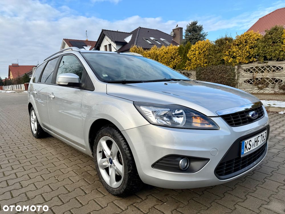 Ford Focus 1.8 Style+ - 8