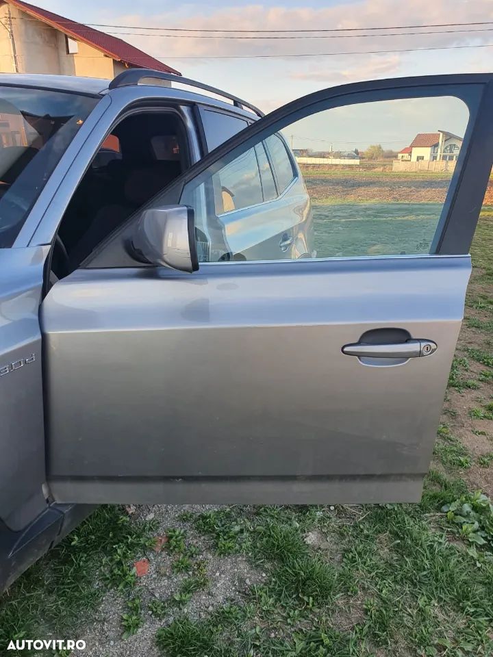 Dezmembrez BMW X3 E83 tip 306D2 M57 motor 3.0 d 2006 portiera portieri usa usi stanga dreapta grup diferential fata spate cardan mic mare radiator apa clima ac intercooler far faruri xenon hayon lampa stop tripla spate kit pornire BMW X5 E53 dezmembrari - 1