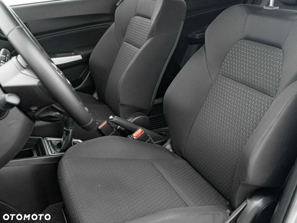 Suzuki Swift - 12