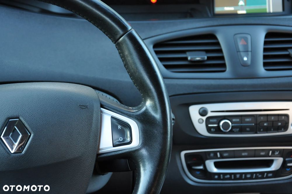 Renault Scenic dCi 110 EDC Xmod Bose Edition - 17