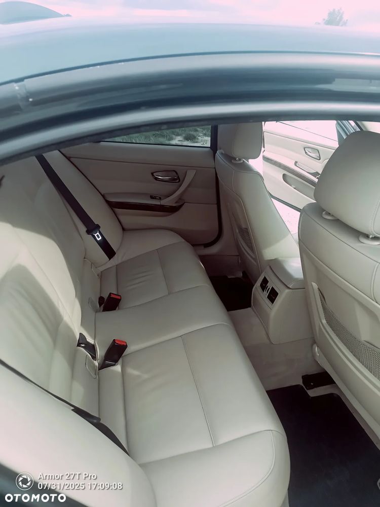 BMW Seria 3 335d - 10