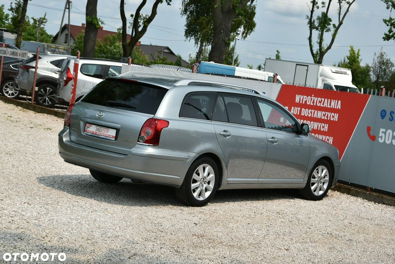 Toyota Avensis 2.0 VVT-i Sol - 6