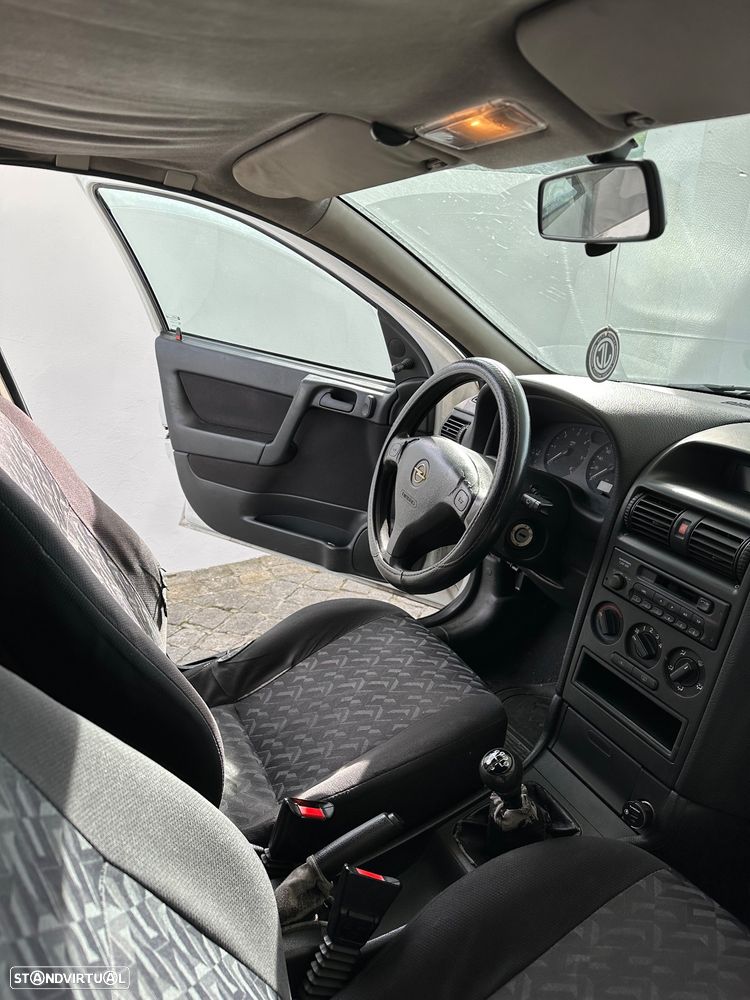 Opel Astra 1.7 DTi Sport - 7