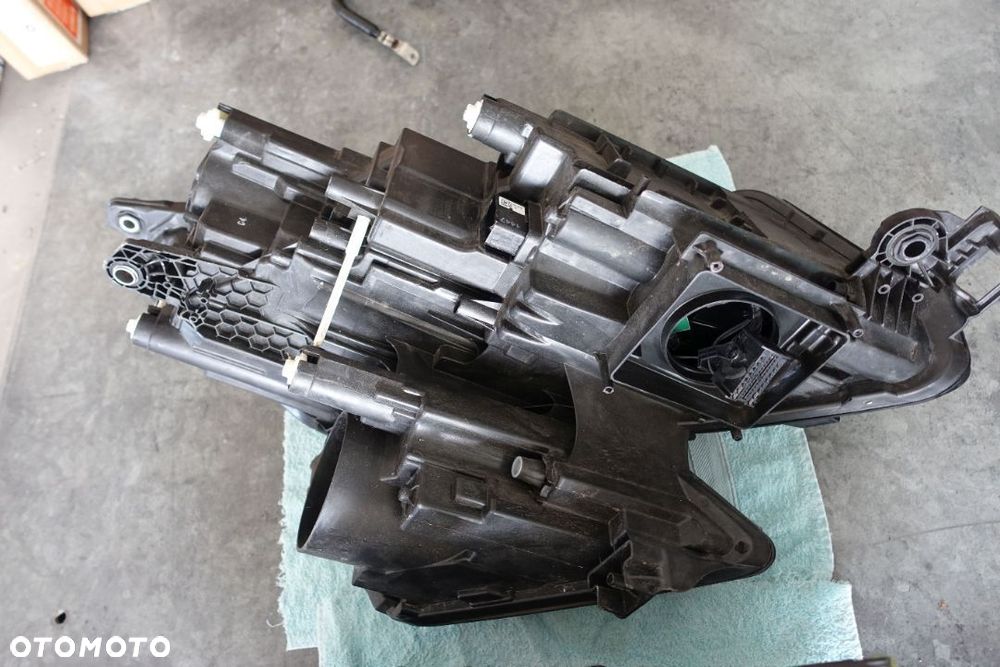 LAMPA LEWY PRAWY PRZÓD KODIAQ FULL LED - 5