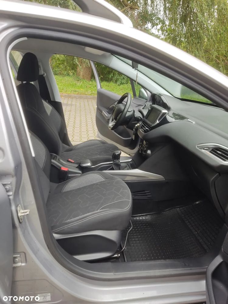 Peugeot 2008 PureTech 82 Style - 39