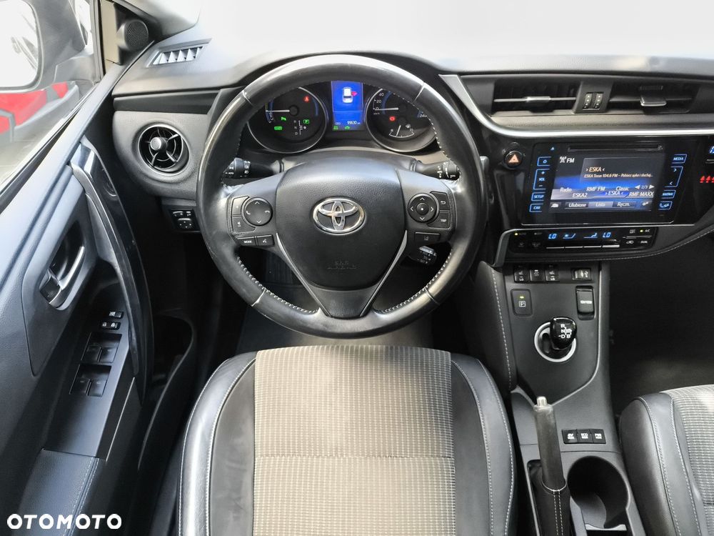 Toyota Auris - 25