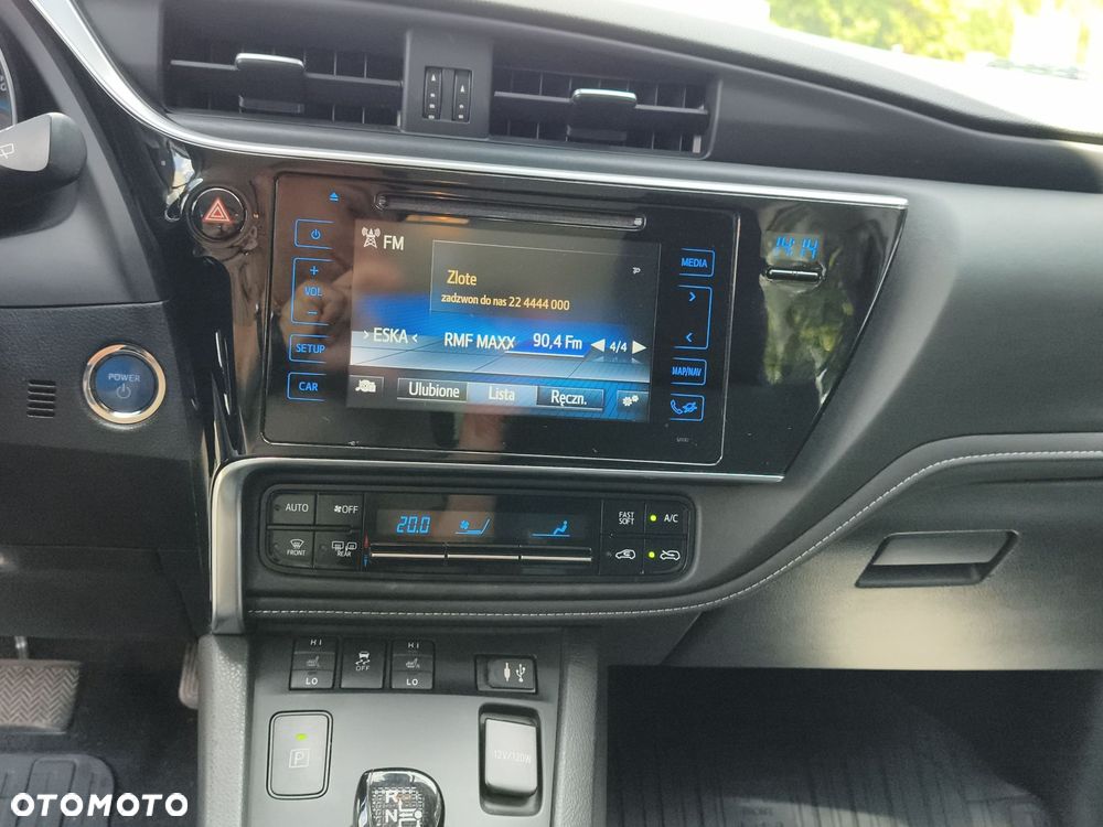 Toyota Auris - 27