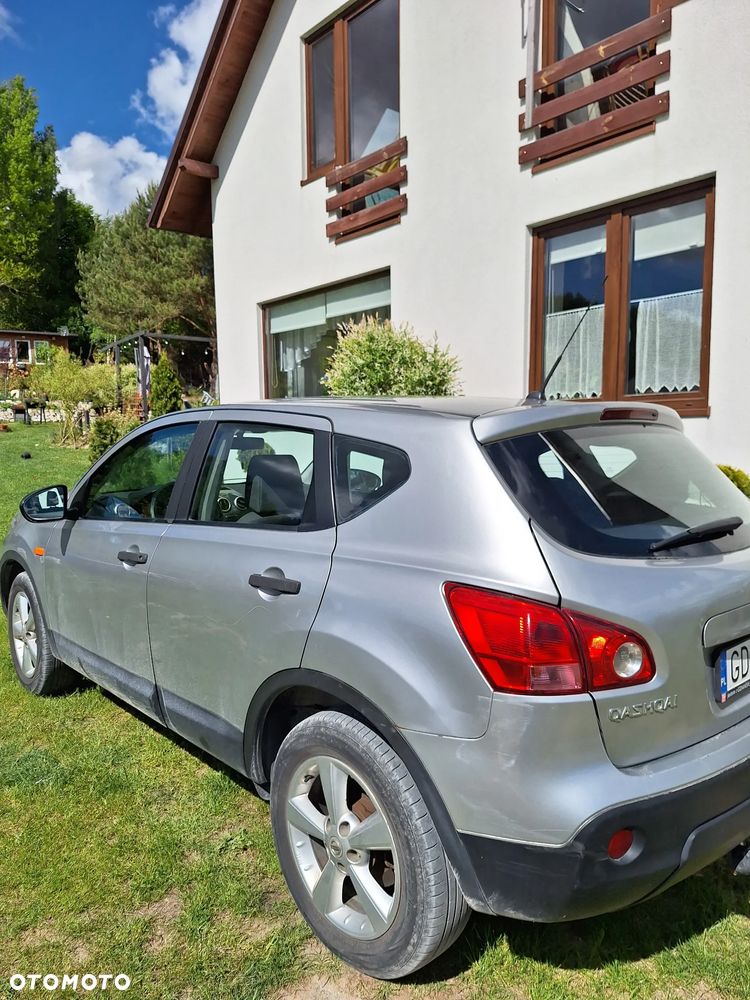Nissan Qashqai 2.0 Visia - 4
