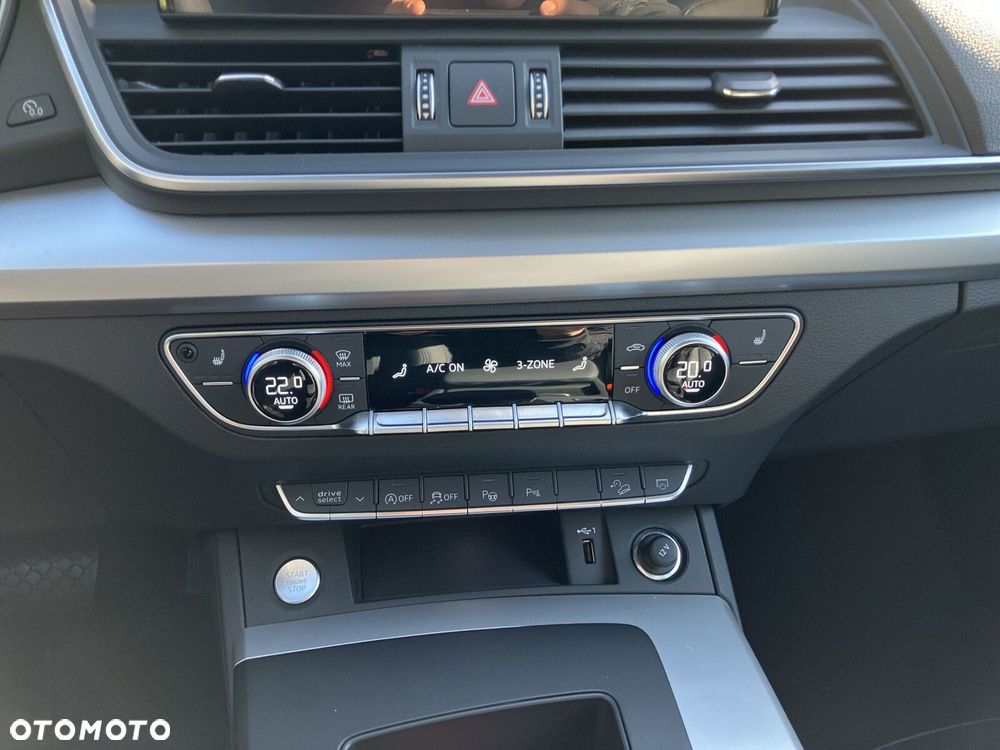 Audi Q5 Sportback - 15